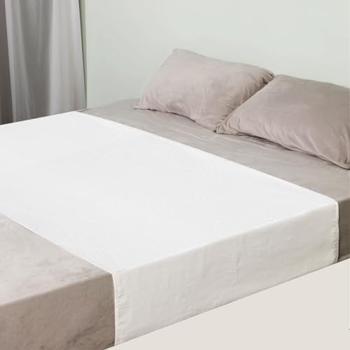 OUTCREATOR Reusable Bed Pad with Tuck-in Sides 34x60 Inches