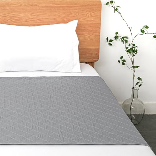 GRUENERDE Waterproof Saddle Bed Pad with Tuck-in Sides