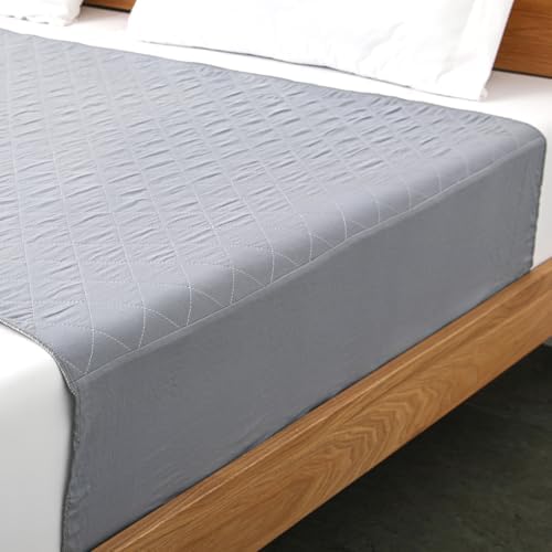 GRUENERDE Waterproof Saddle Bed Pad with Tuck-in Sides