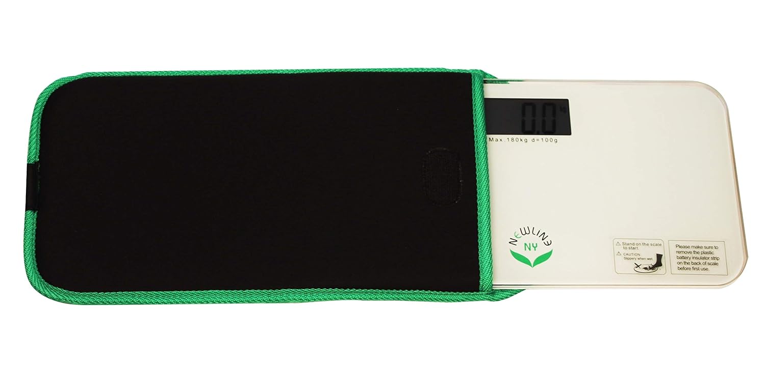 NEWLINE NY White Mini Scale with Travel Case 1