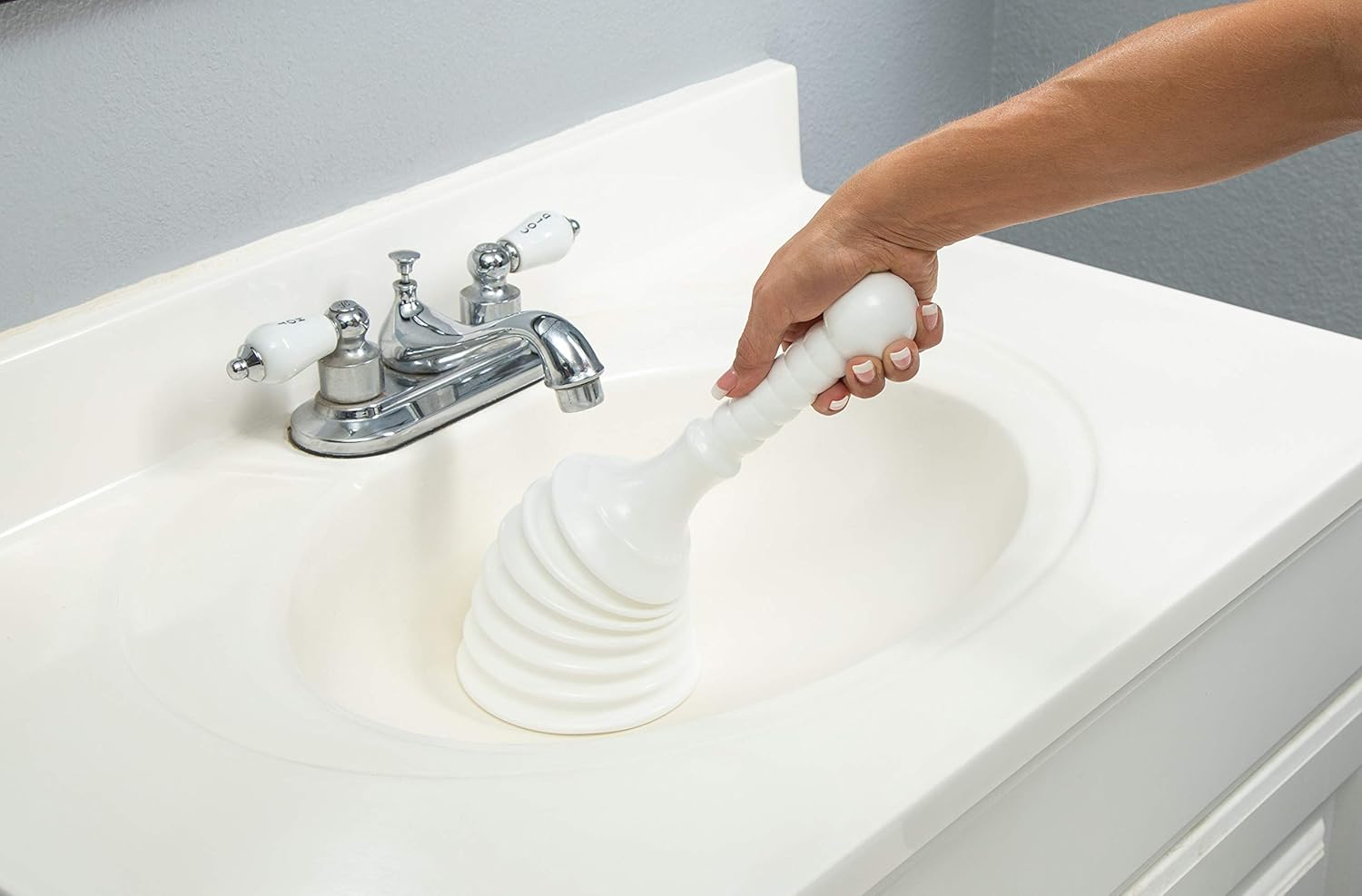 Master Plunger MPS4-4 Universal Drain Plunger