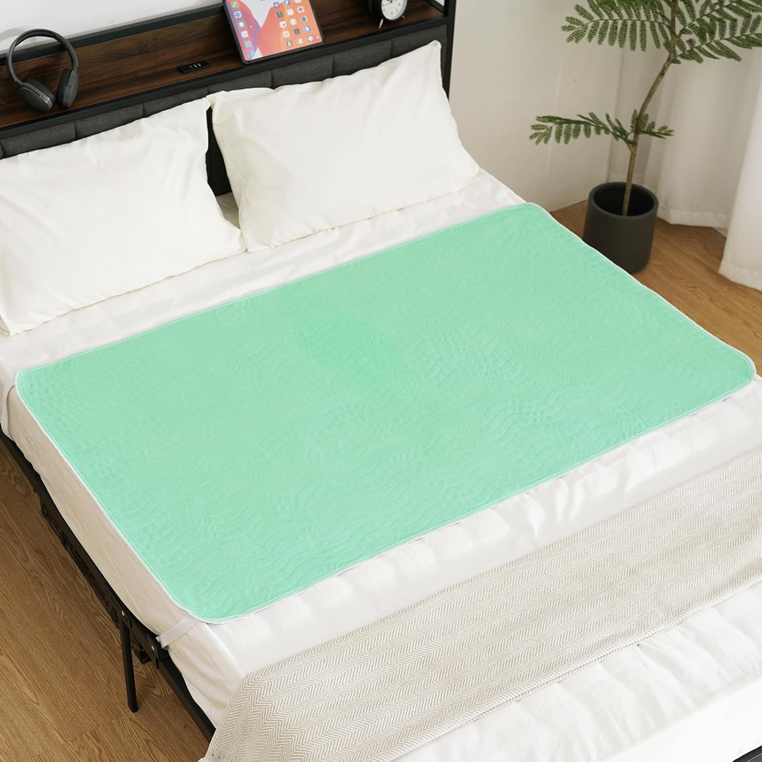 YEERSWAG Reusable Waterproof Bed Pads 2 Pack Green